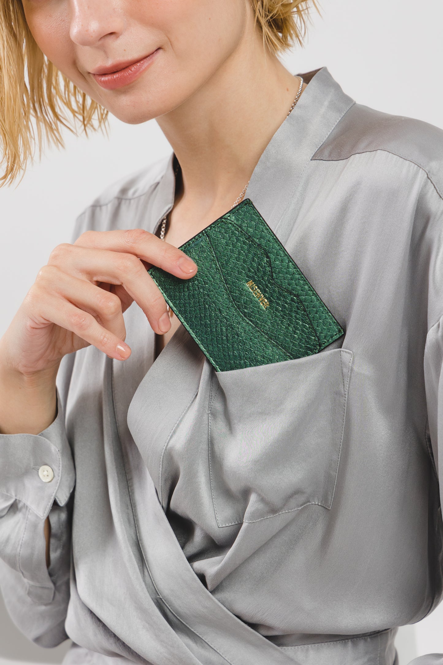 Bisous Card Case